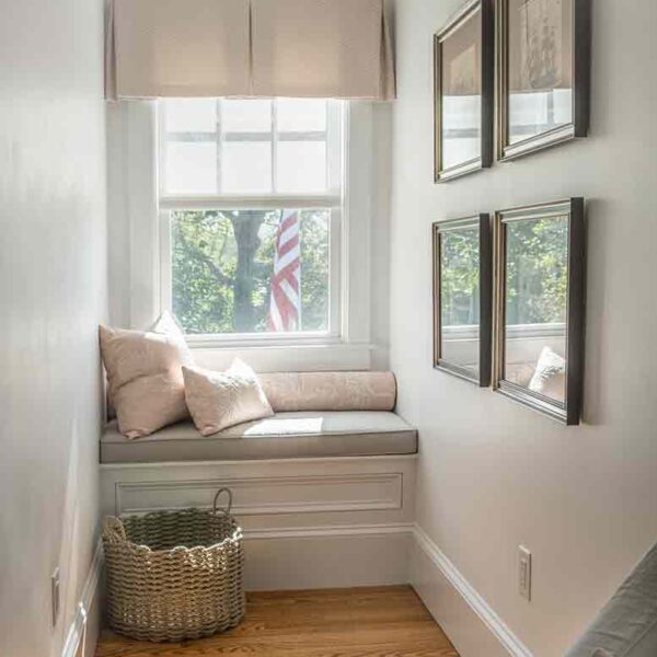 harbor hill cottage reading nook